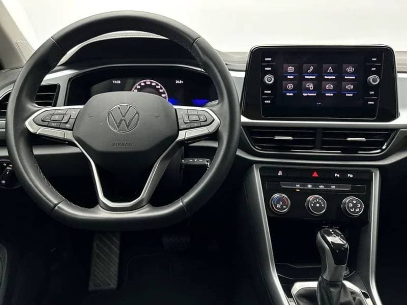 2024 Volkswagen T ROC LIFE thumbnail 6