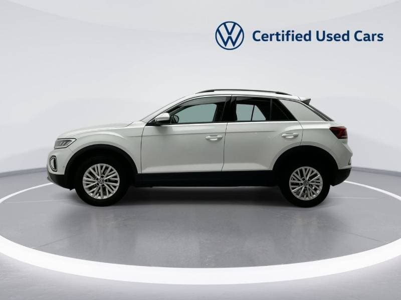 2026 Volkswagen T ROC LIFE thumbnail 4