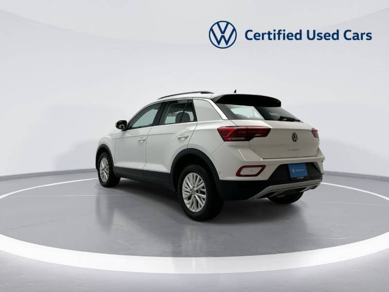2024 Volkswagen T ROC LIFE thumbnail 6