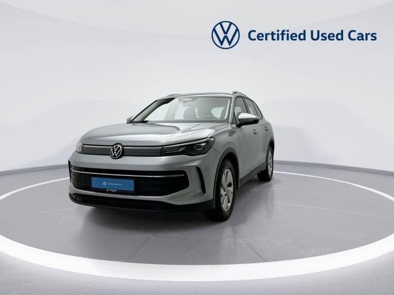 2025 Volkswagen Tiguan LIFE thumbnail 2