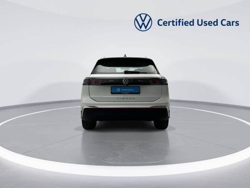 2026 Volkswagen Tiguan LIFE PLUS thumbnail 7