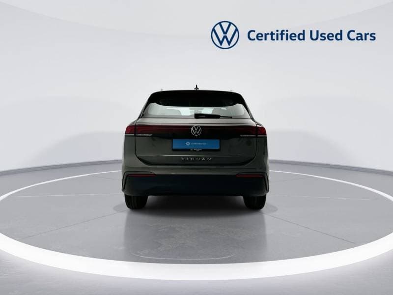 2025 Volkswagen Tiguan LIFE thumbnail 7