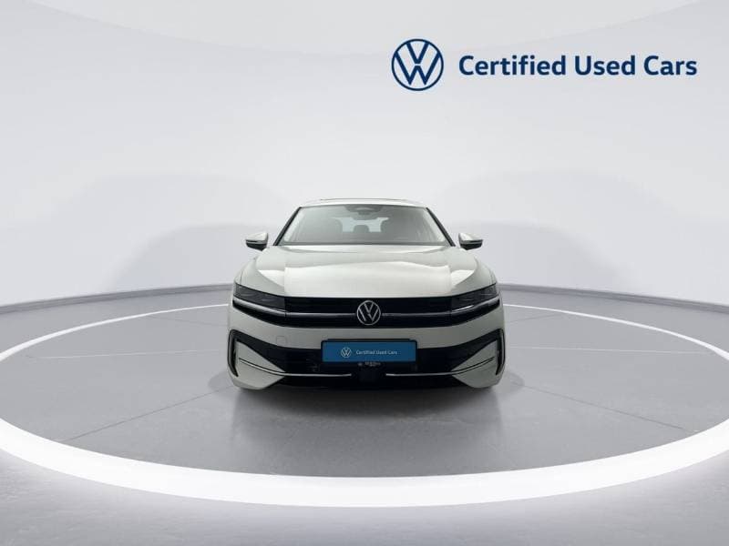 2026 Volkswagen Passat HIGHLINE thumbnail 2