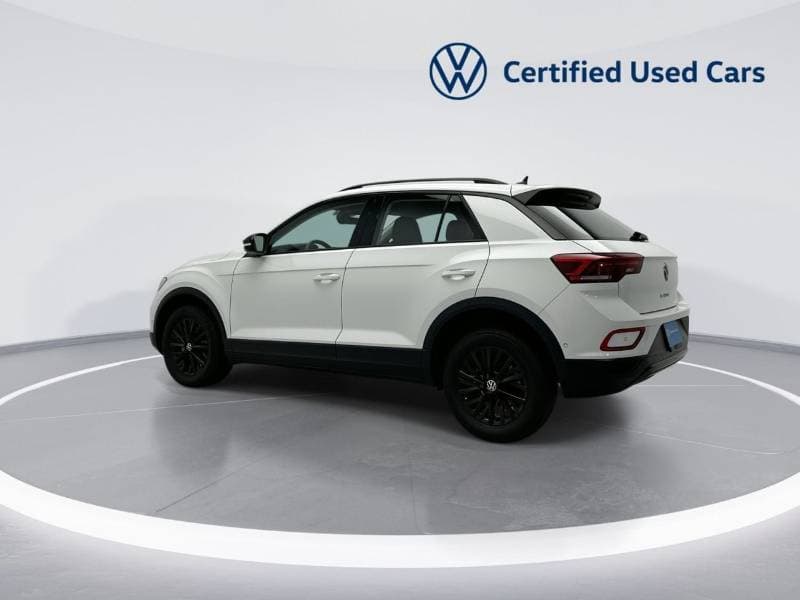 2024 Volkswagen T ROC LIFE thumbnail 5