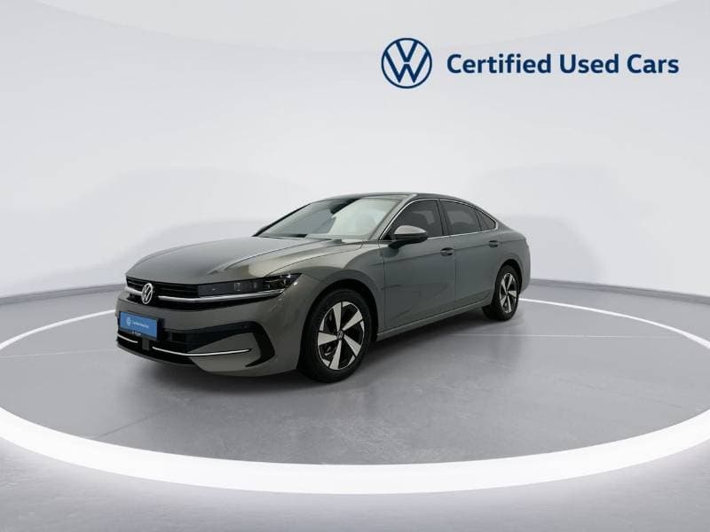 2026 Volkswagen Passat COMFORTLINE thumbnail 3