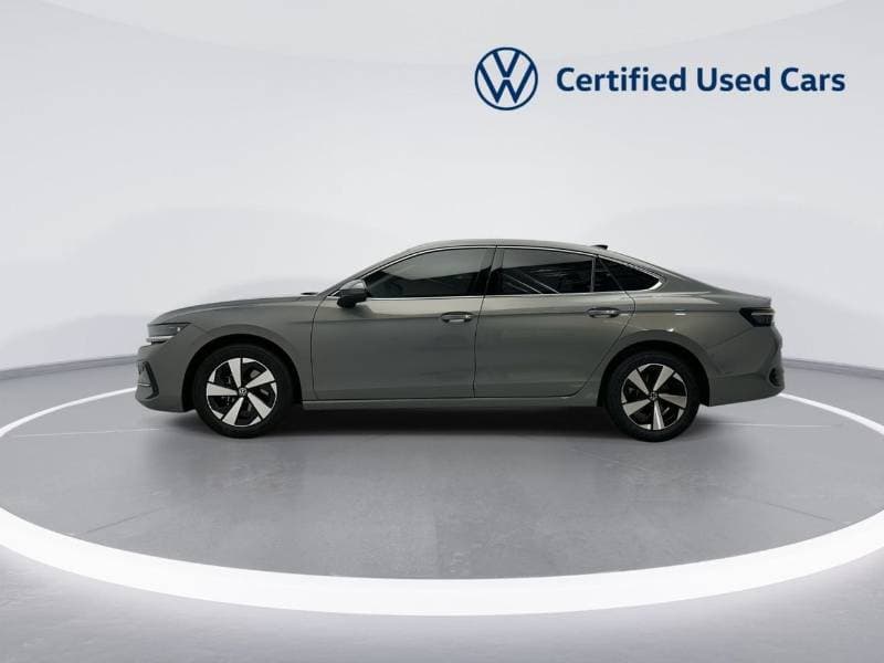 2026 Volkswagen Passat COMFORTLINE thumbnail 4