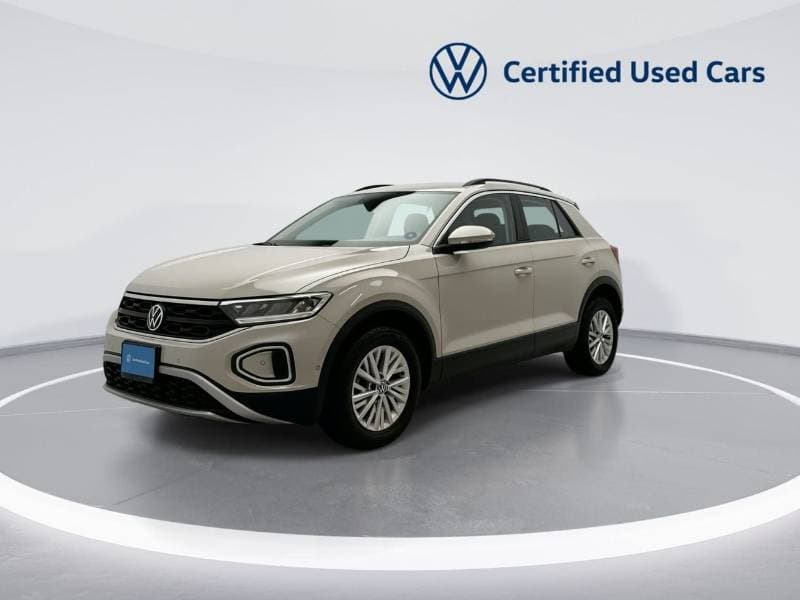 2025 Volkswagen T ROC LIFE thumbnail 3