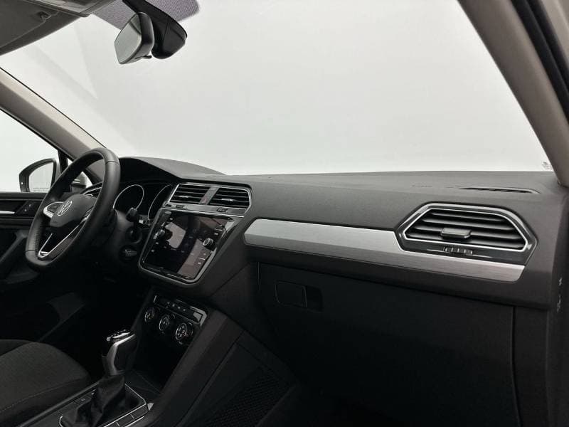 2024 Volkswagen Tiguan TREND thumbnail 5