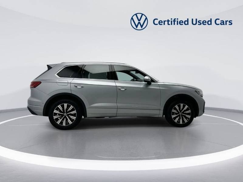 2025 Volkswagen Touareg ELEGANCE thumbnail 6