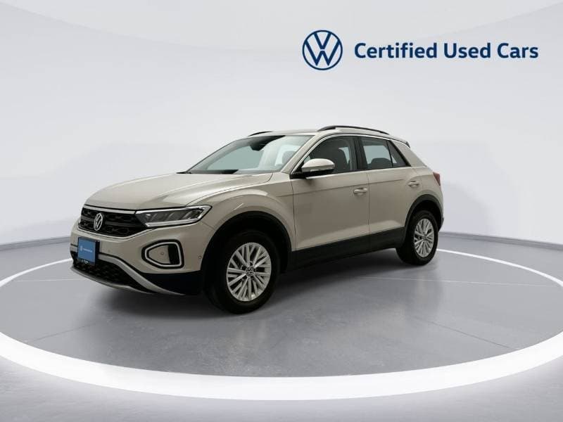 2024 Volkswagen T ROC LIFE thumbnail 2