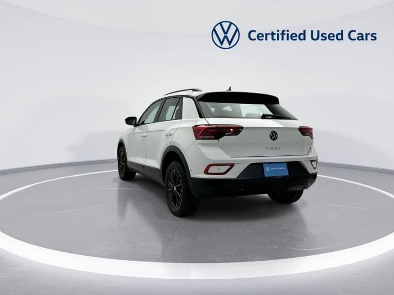 2024 Volkswagen T ROC LIFE thumbnail 6