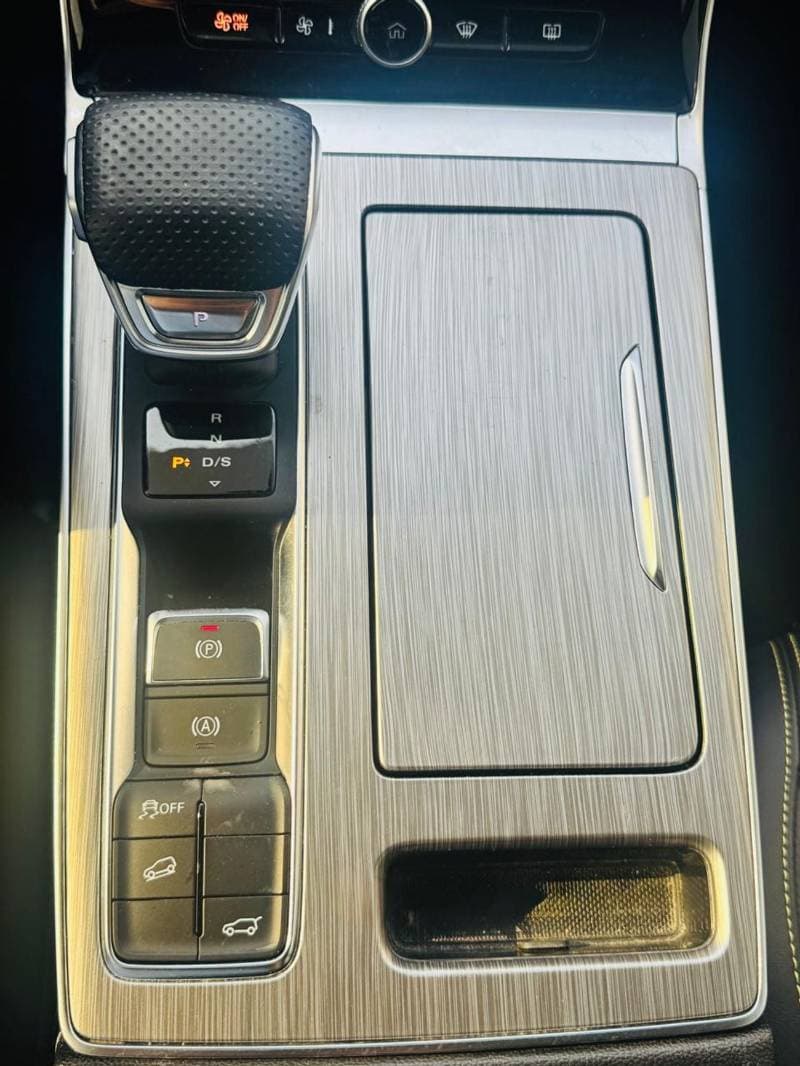 2024 MG RX5 LUXURY thumbnail 6