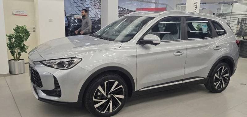 2025 MG ZS LUX thumbnail 3