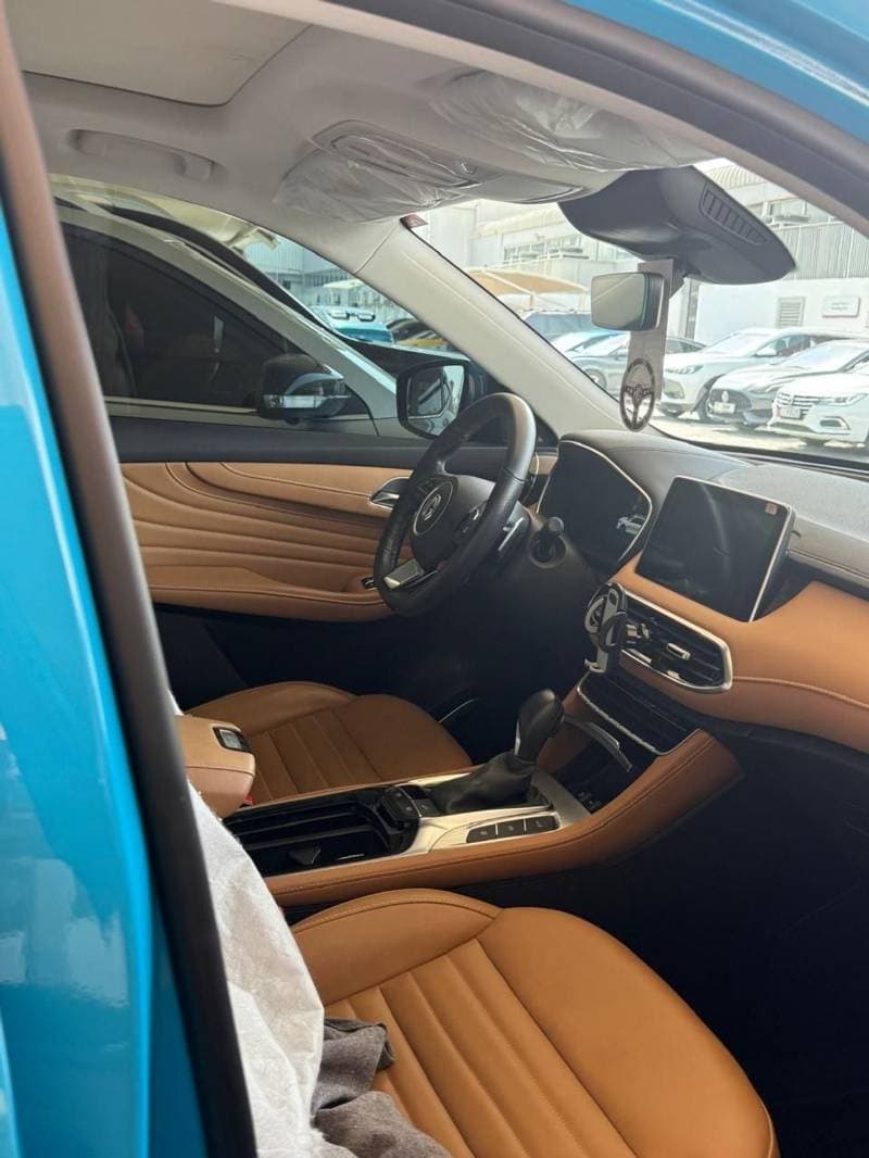 2022 MG HS LUXURY thumbnail 5