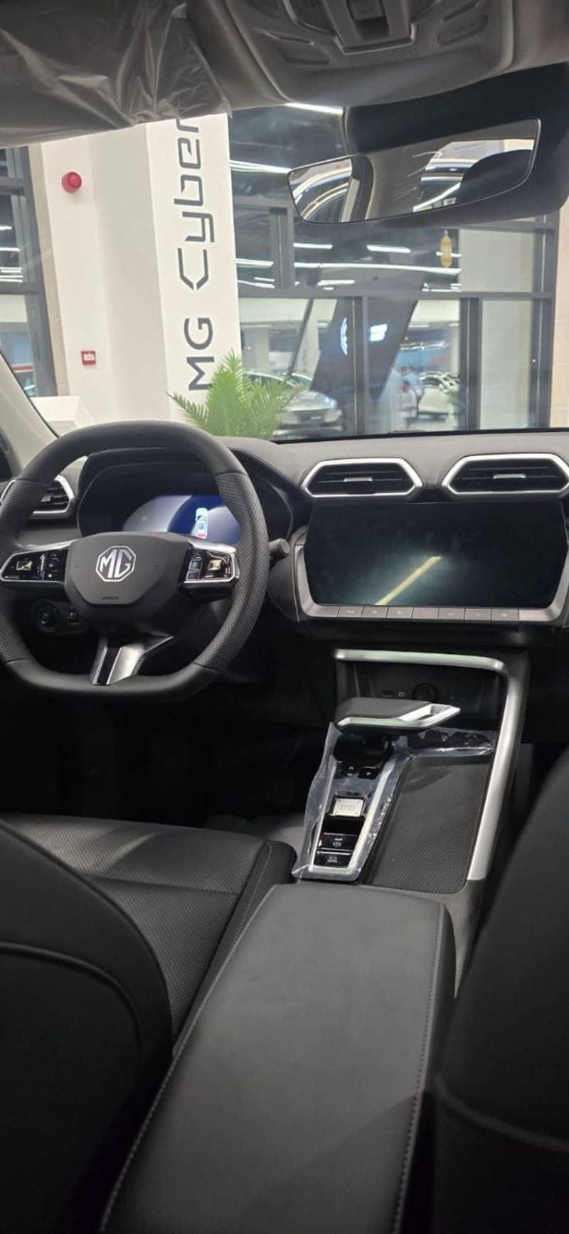 2025 MG ZS LUX thumbnail 6
