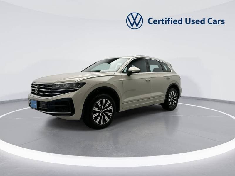 2026 Volkswagen Touareg ELEGANCE thumbnail 3