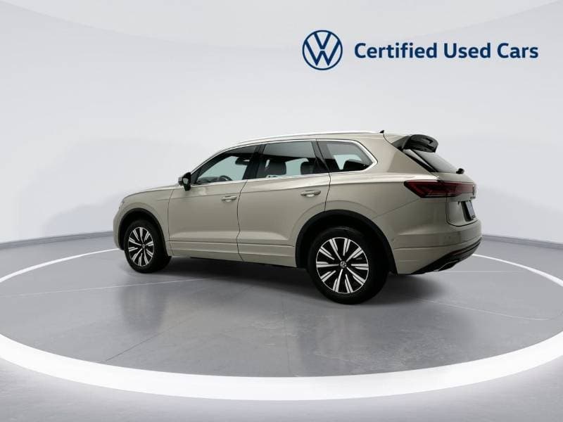 2026 Volkswagen Touareg ELEGANCE thumbnail 5