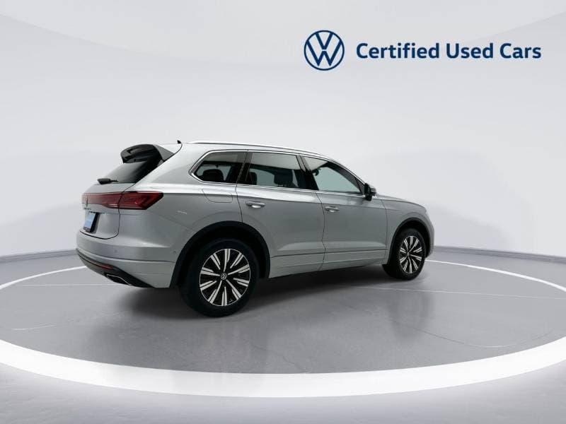 2025 Volkswagen Touareg ELEGANCE thumbnail 5