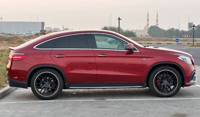 2016 Mercedes Benz GLE 63 AMG S thumbnail 5