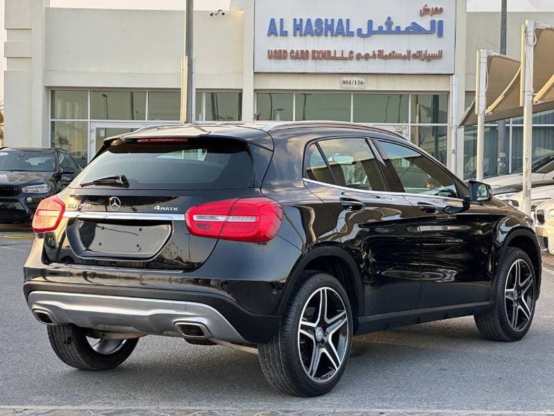 2016 Mercedes Benz GLA250 STANDARD thumbnail 5