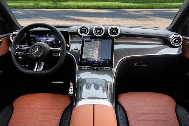 2026 Mercedes Benz GLC200 thumbnail 8