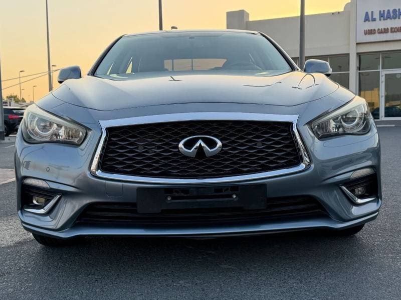 2018 Infiniti Q50 LUXE thumbnail 8