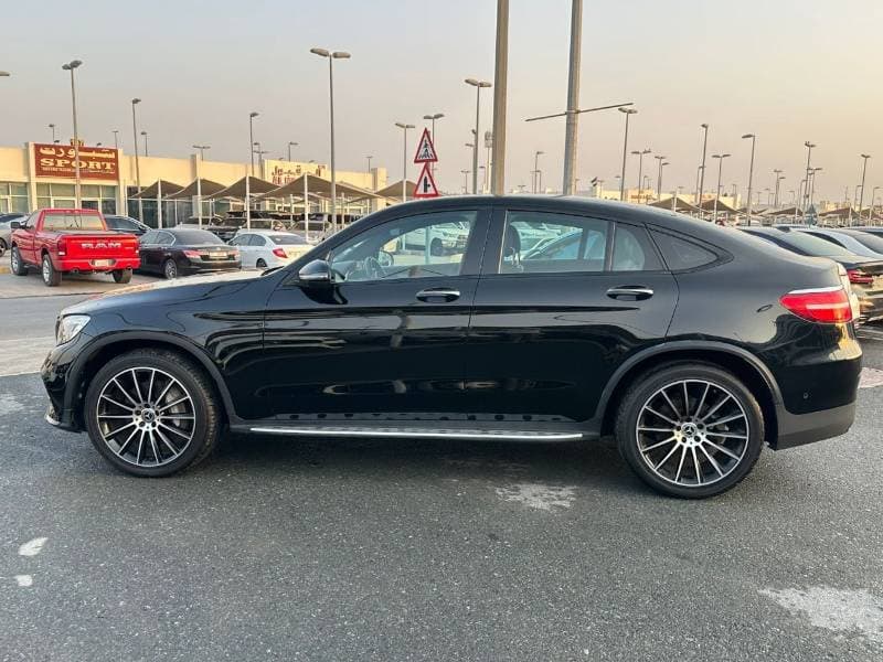2018 Mercedes Benz GLC250 AMG thumbnail 6