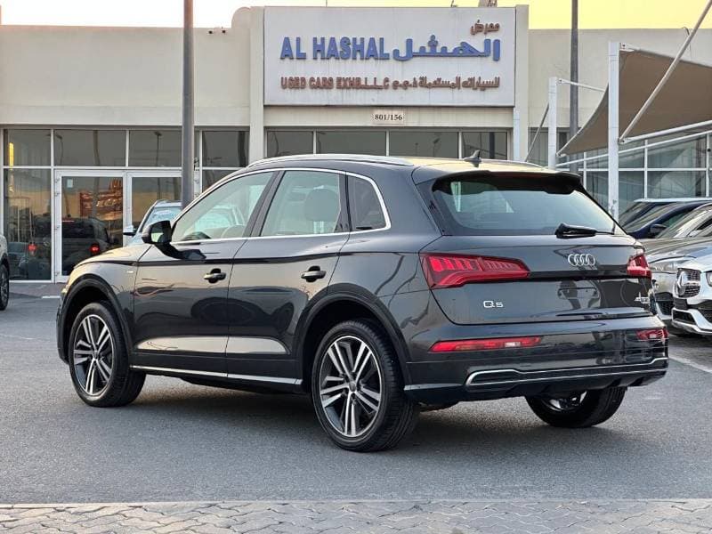 2020 Audi Q5 45 TFSI thumbnail 2