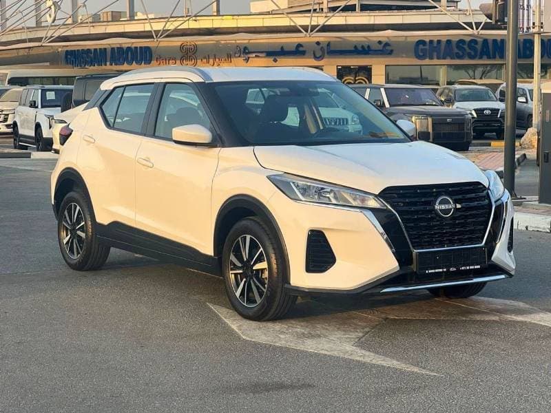 2024 Nissan Kicks S thumbnail 2