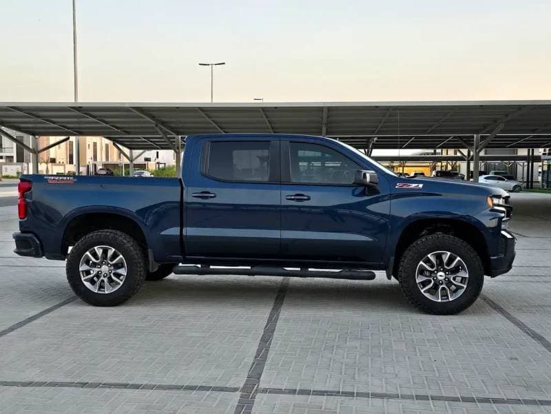 2021 Chevrolet Silverado thumbnail 5