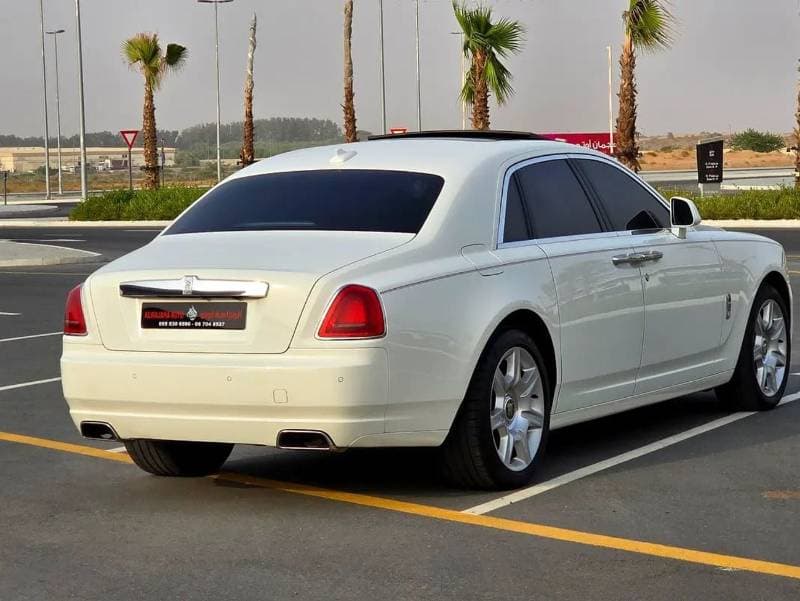 2014 Rolls Royce Ghost thumbnail 5