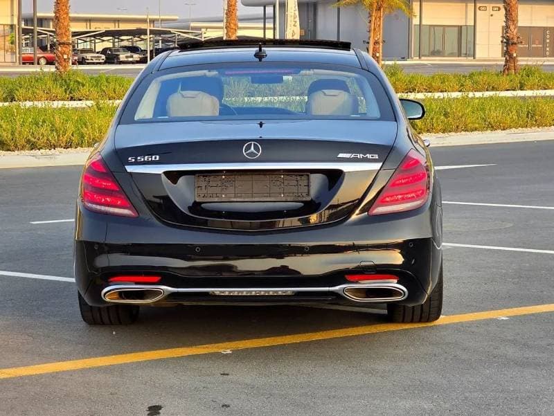 2018 Mercedes Benz S560 thumbnail 3