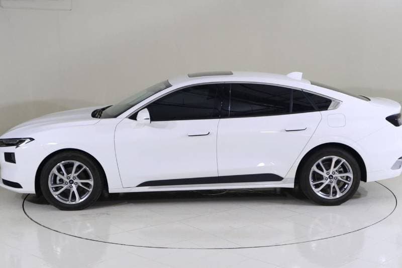 2023 Ford Taurus AMBIENTE thumbnail 8