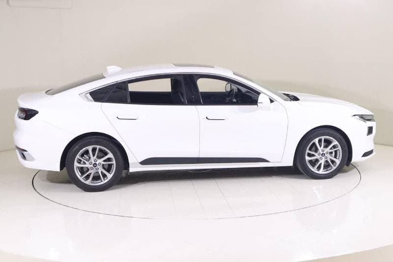 2023 Ford Taurus AMBIENTE thumbnail 3