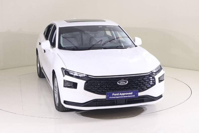 2023 Ford Taurus AMBIENTE thumbnail 8