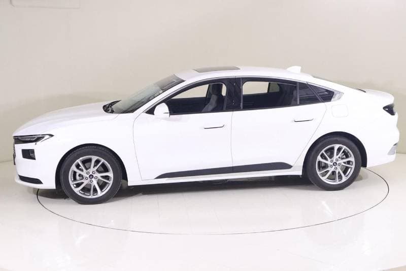 2023 Ford Taurus AMBIENTE thumbnail 4