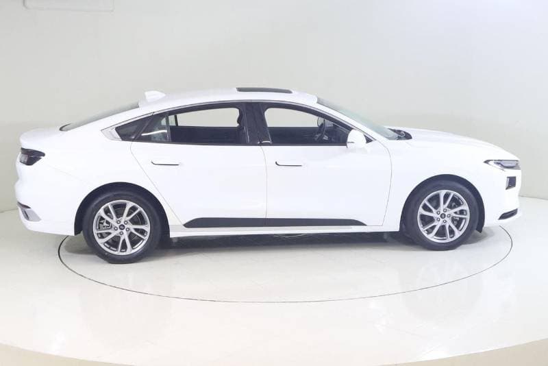 2023 Ford Taurus AMBIENTE thumbnail 3