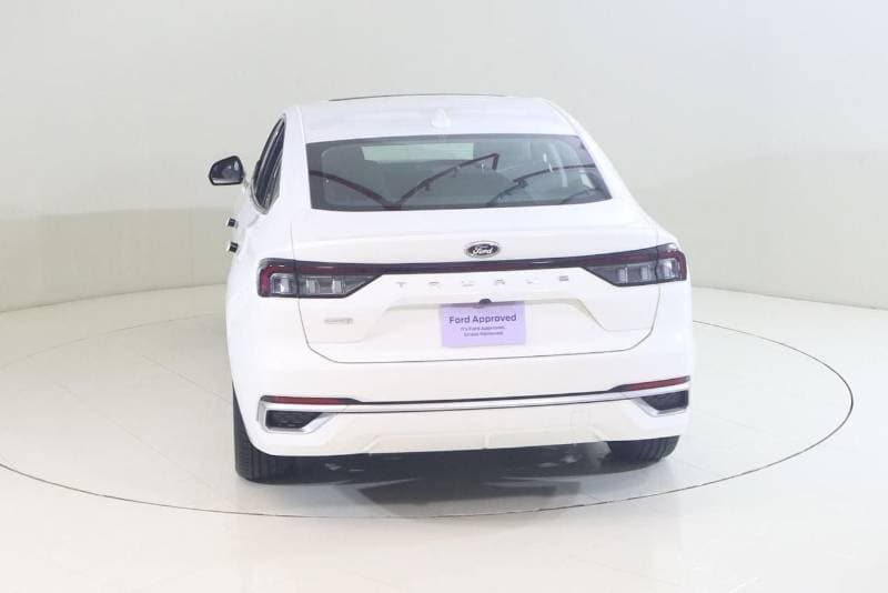 2023 Ford Taurus AMBIENTE thumbnail 8
