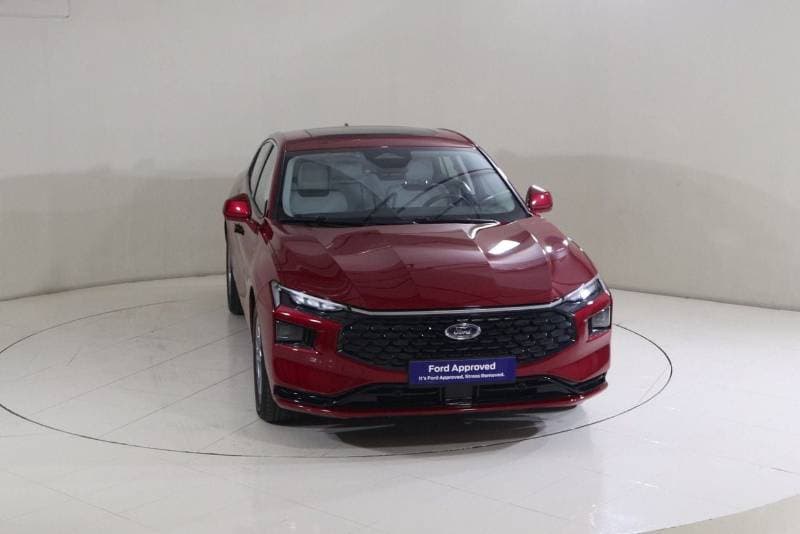 2024 Ford Taurus TREND thumbnail 6