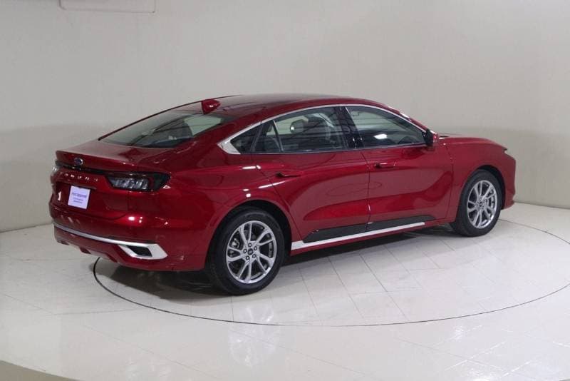 2024 Ford Taurus TREND thumbnail 8