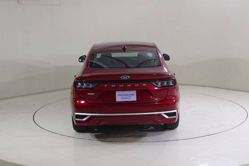 2024 Ford Taurus TREND thumbnail 5