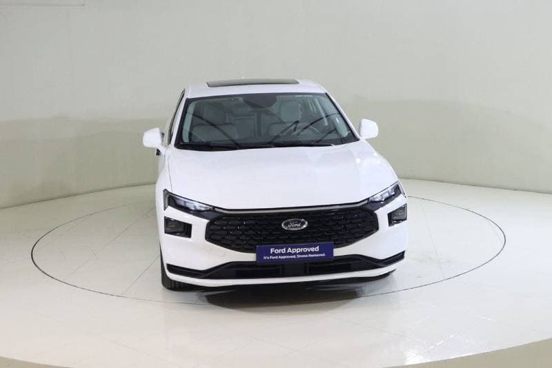 2025 Ford Taurus AMBIENTE thumbnail 5