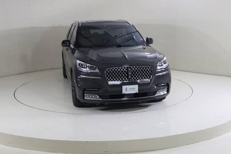 2023 Lincoln Aviator PRESIDENTIAL thumbnail 8