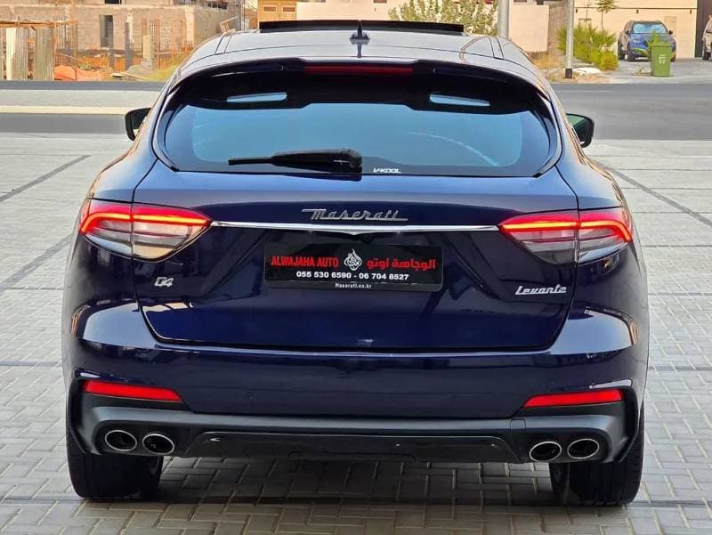 2021 Maserati Levante GRANSPORT thumbnail 3