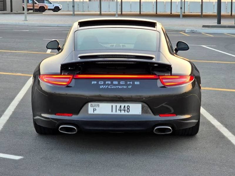 2014 Porsche 911 CARRERA 4 thumbnail 3