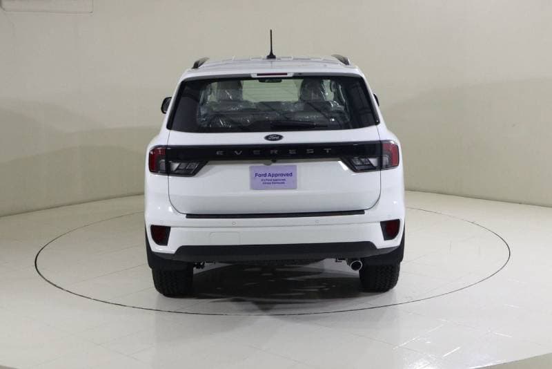 2024 Ford Everest XLS thumbnail 5