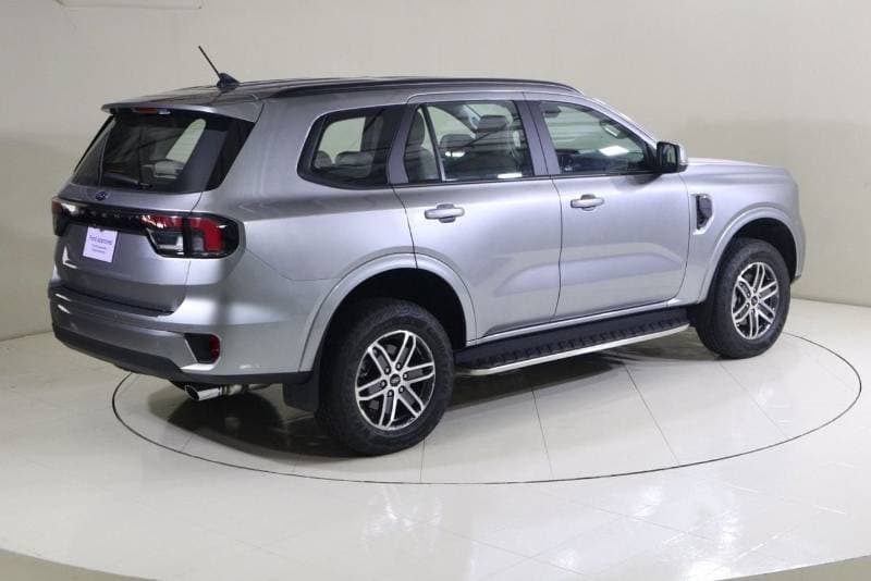 2024 Ford Everest XLT thumbnail 8