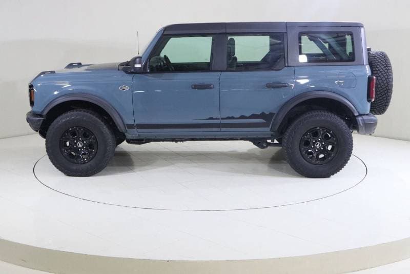 2022 Ford Bronco WILDTRAK thumbnail 4