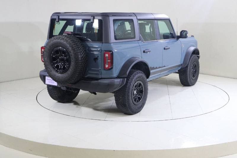 2022 Ford Bronco WILDTRAK thumbnail 2