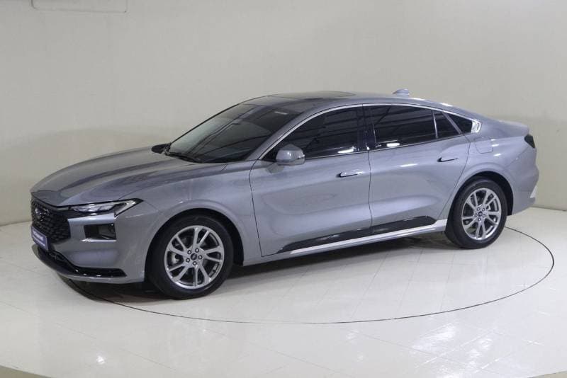 2023 Ford Taurus TREND thumbnail 7